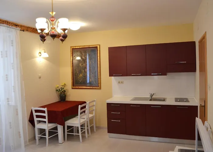 Tragurium & Salona Apartments