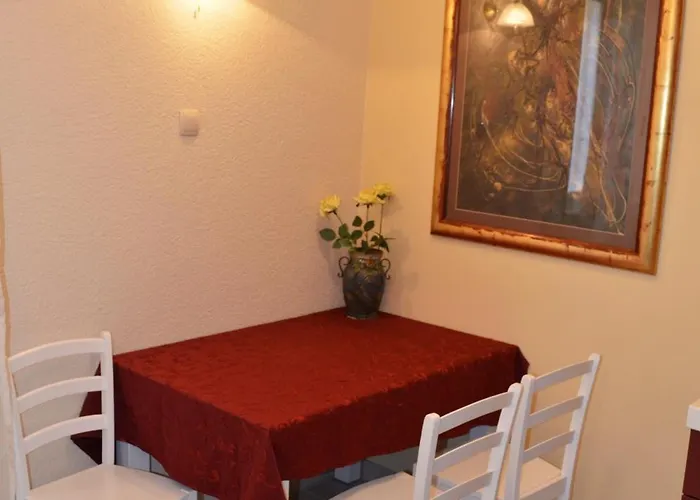 Tragurium & Salona Apartments